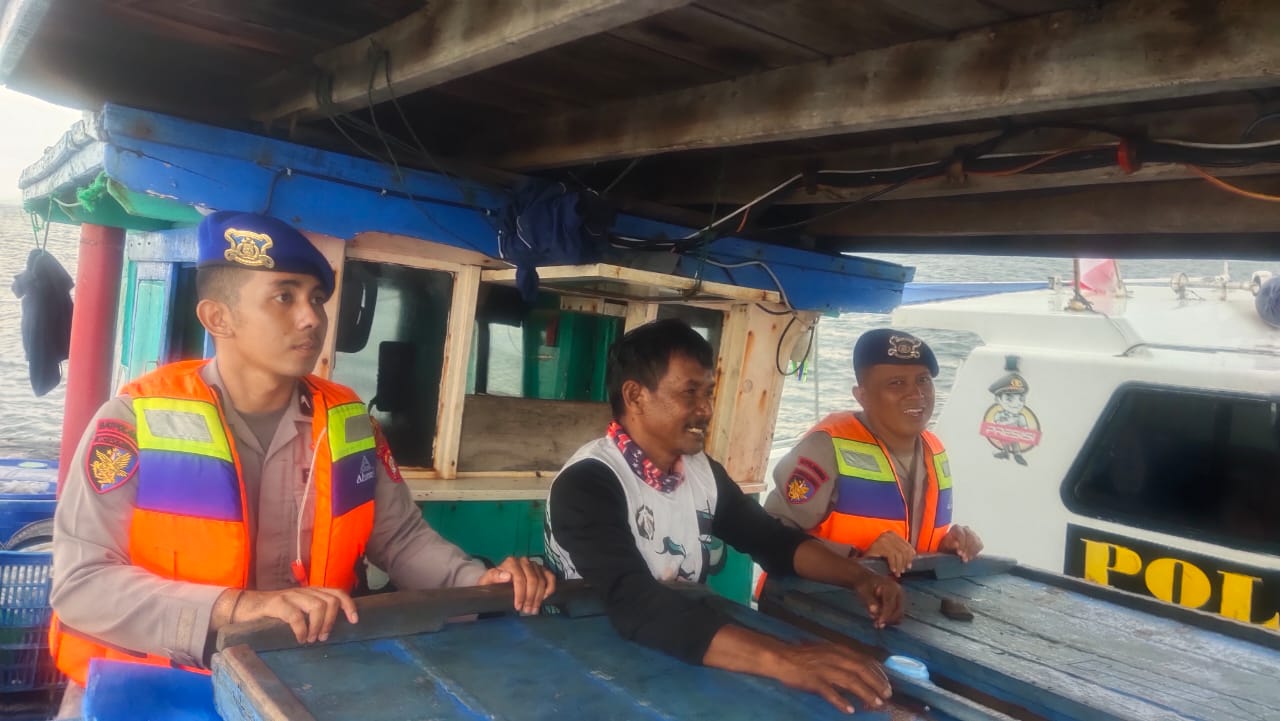Team Patroli Satpolair Polres Kepulauan Seribu Jalankan Patroli Laut Dialogis, Himbau Keselamatan Berlayar