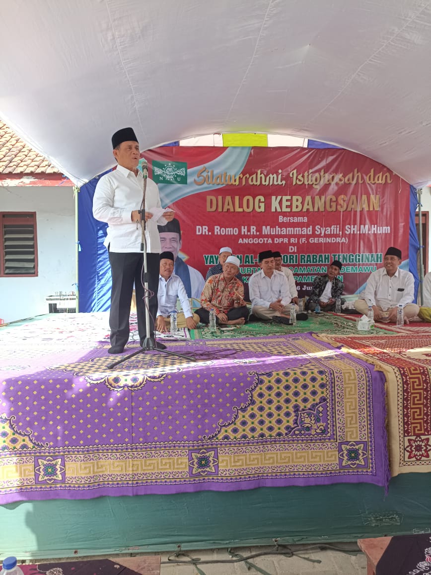 Dihadapan Ulama Madura, Air Mata Romo Syafii Jatuh Menceritakan Ketulusan Prabowo Untuk Umat