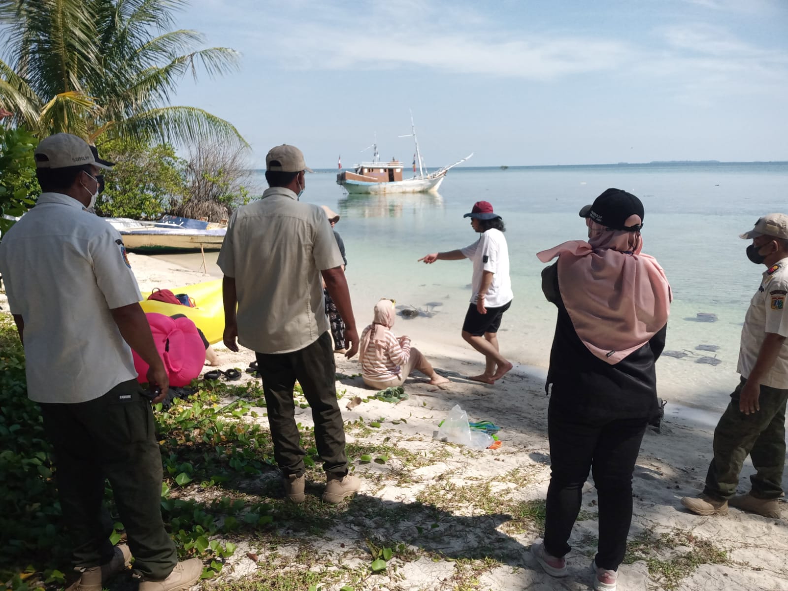 Cegah Kecelakaan Wisata di Pulau Tidung, Polres Kepulauan Seribu Laksanakan Patroli Dialogis dan Sambang