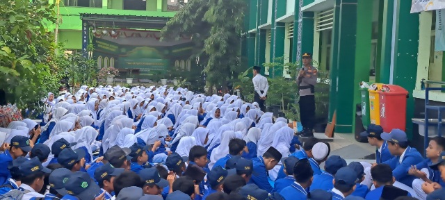 Tumbuhkan Rasa Cinta Tanah Air Dan Nasionalisme, Polisi Gencarkan Gerakan Anti Tawuran