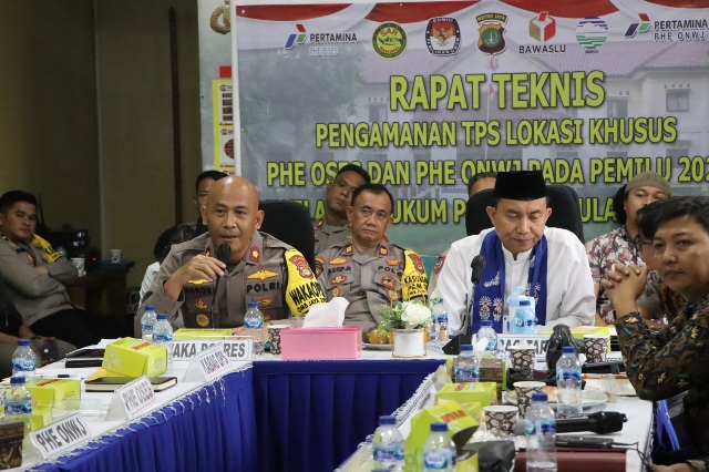 Wakapolres Kepulauan Seribu Pimpin Rapat Teknis Pengamanan TPS khusus pada Pemilu 2024 di Lokasi Khusus PHE OSES dan PHE ONWJ