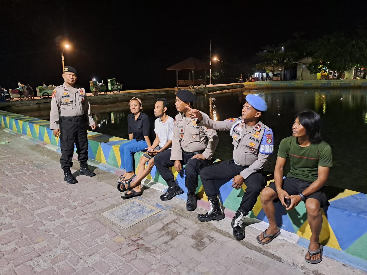 Patroli Malam Perintis Presisi Polsek Kepulauan Seribu Utara Cegah Tawuran Remaja