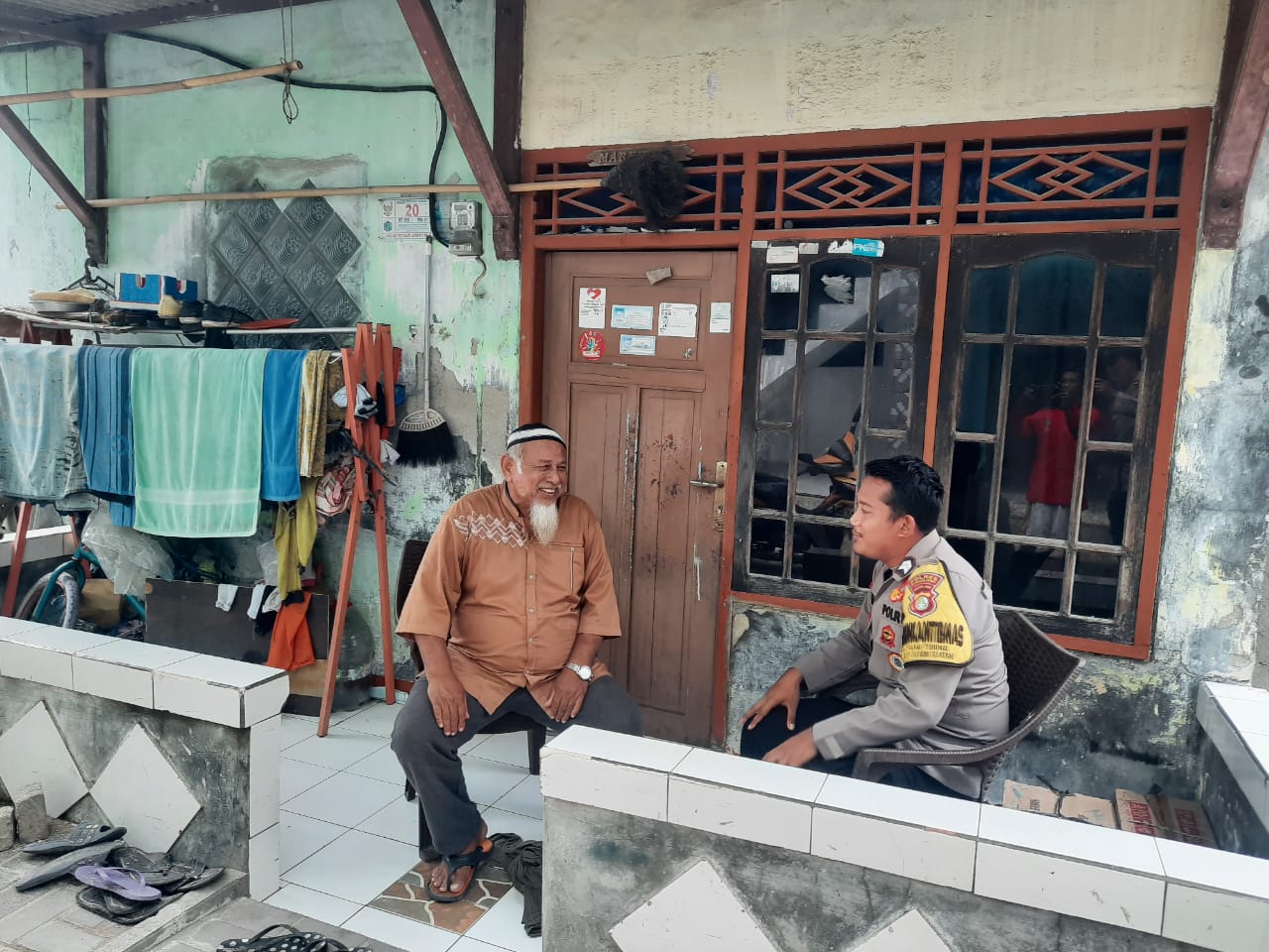 Pak Bhabin Pulau Tidung Sambang Tomas Upayakan Kamtibmas Yang Kondusif