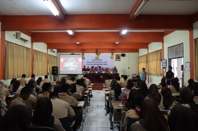 Bag SDM Polres Kepulauan Seribu Tingkatkan Minat Pelajar Menjadi Anggota Polri