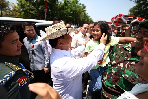 Kesan Warga Bertemu Prabowo di Surabaya: Baik, Menerima, dan Ikhlas