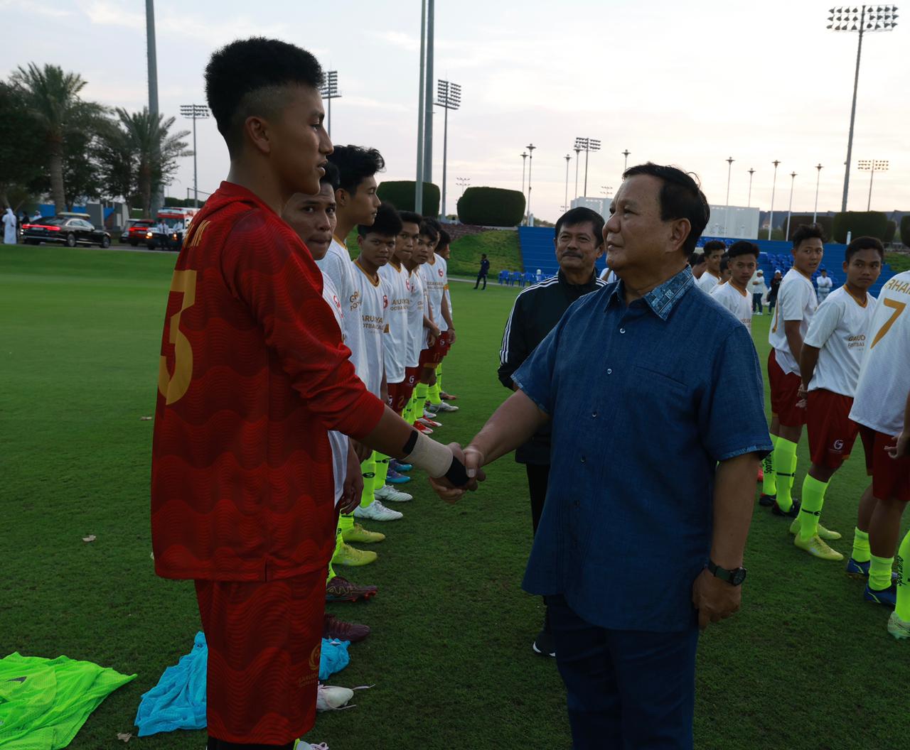 Cek Latihan U-17 Persib yang Dikirimnya ke Qatar, Prabowo Kagum Ada Pemain dari Makassar dan Bali