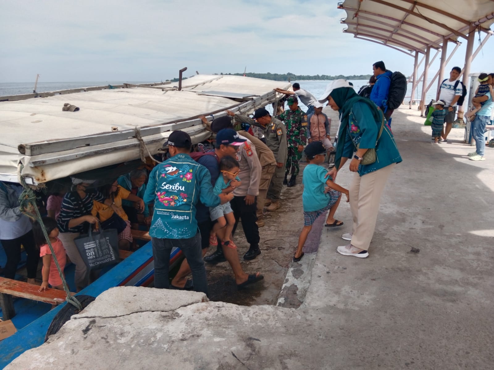 Pospam Ops Ketupat Jaya 2024 Polres Kepulauan Seribu Memastikan Arus Mudik Lancar