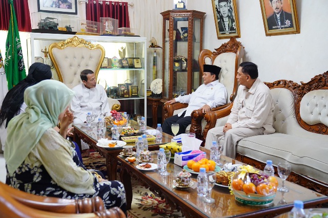 Apresiasi Langkah Habib Luthfi, Prabowo Ungkap Dukungannya untuk Memperbaiki Monumen Bersejarah