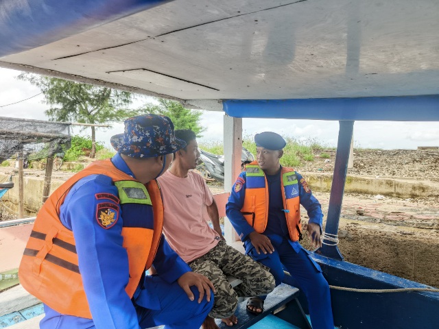 Patroli Dialogis Laut Satpolairud Polres Kepulauan Seribu, Antisipasi Perompakan dan Jaga Kamtibmas Tetap Kondusif