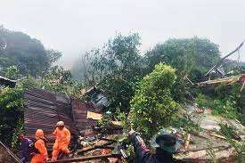 Longsor di Natuna, 42 Orang Hilang, 27 Rumah Tertimbun