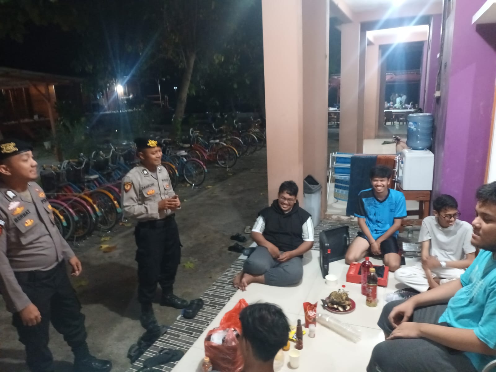 Polsek Kepulauan Seribu Selatan Gelar Patroli Malam untuk Antisipasi Gangguan Kamtibmas