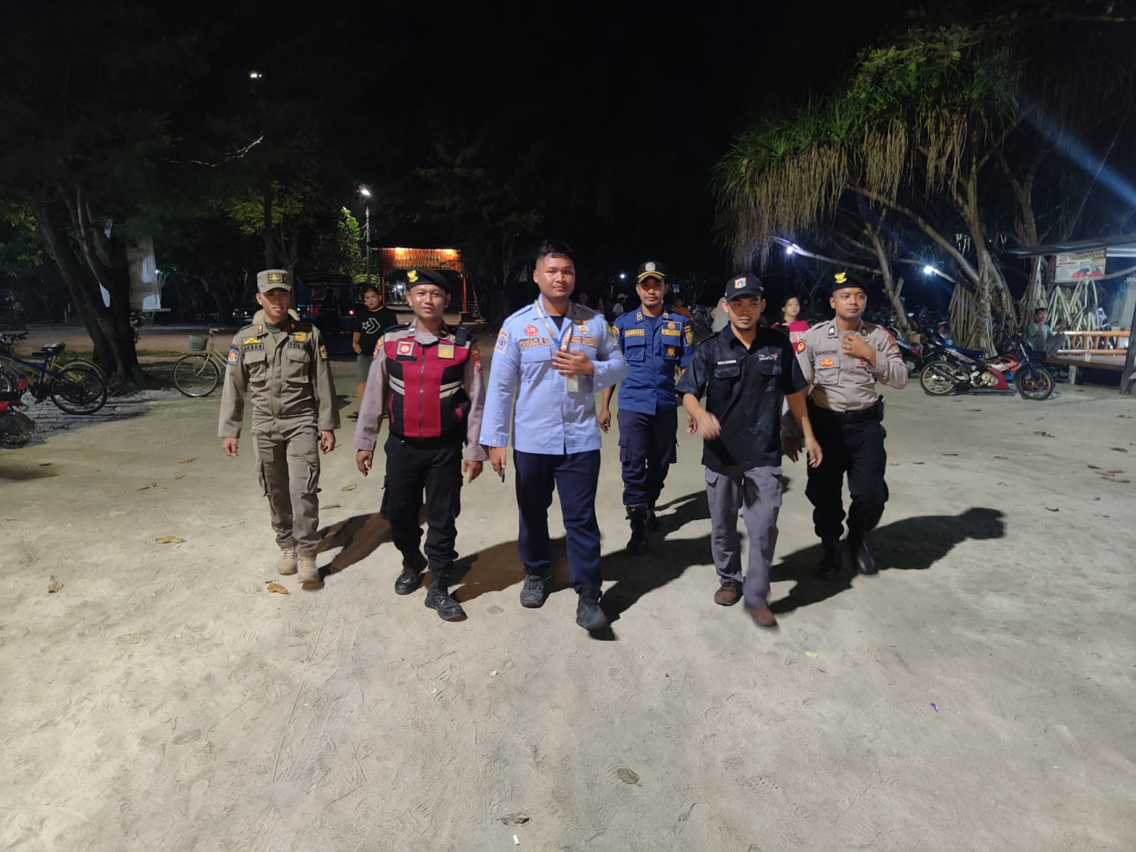 Kepolisian Lakukan Patroli Malam Perintis Presisi di Pulau Untung Jawa untuk Antisipasi Gangguan Kamtibmas