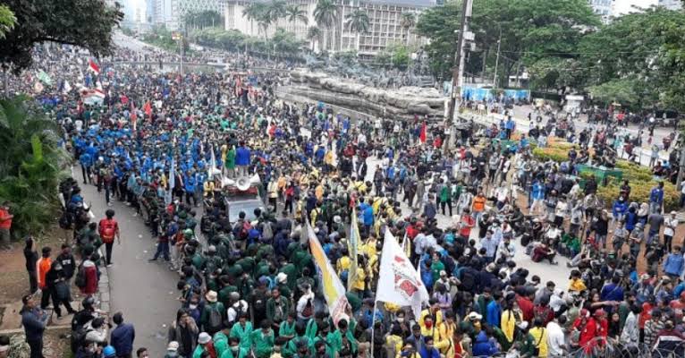 DPRD DKI Sarankan Buruh Gelar Aksi Di Istana Negara Ketimbang Di Stadion JIS