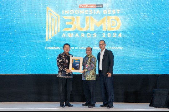 Bank DKI Raih Penghargaan Best BUMD Award 2024
