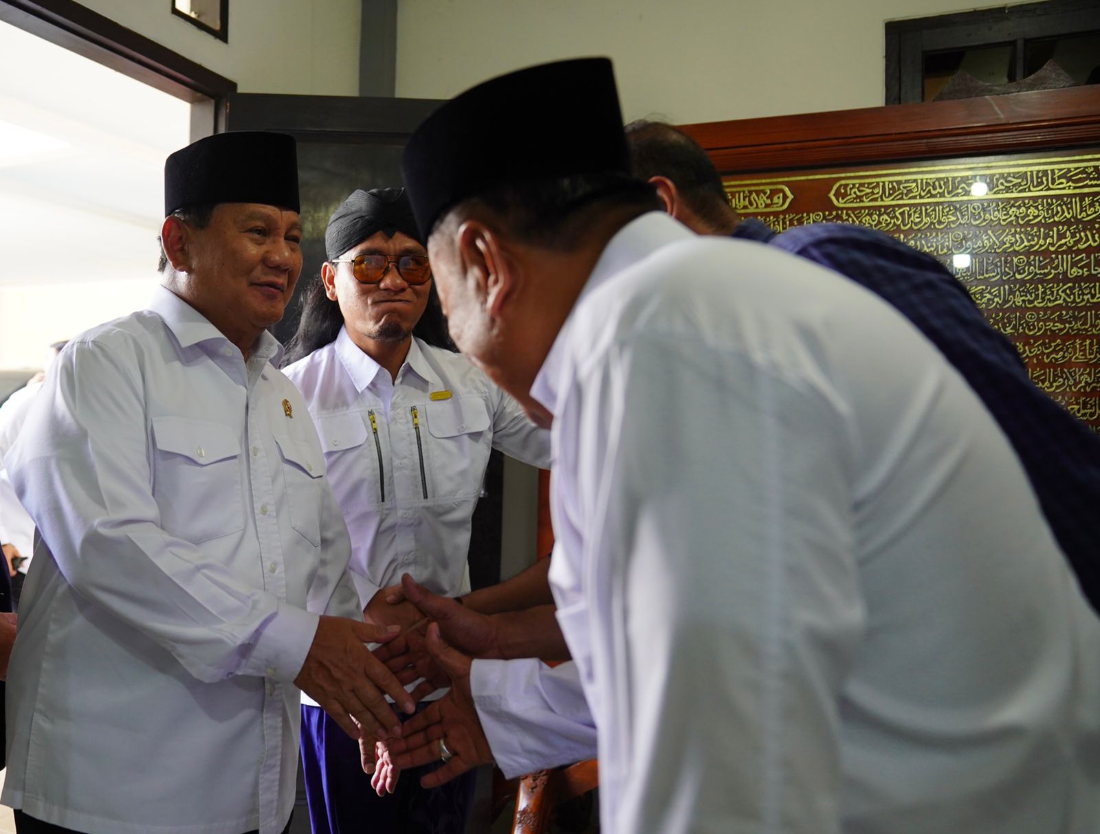 Pemilih Ingin Strong Leader, Elektabilitas Prabowo Unggul di Survei Denny JA