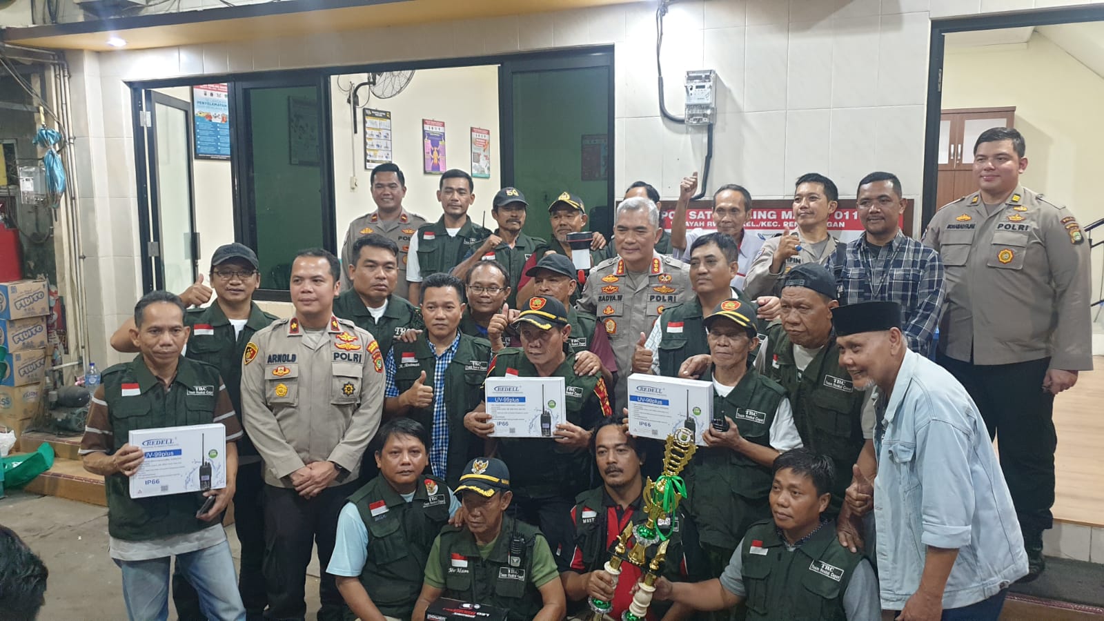 Polda Metro Pantau Giat Pos Kamling Juara 1 Lomba Satkamling dan Implementasi Program Polisi RW juga Halo Polisi