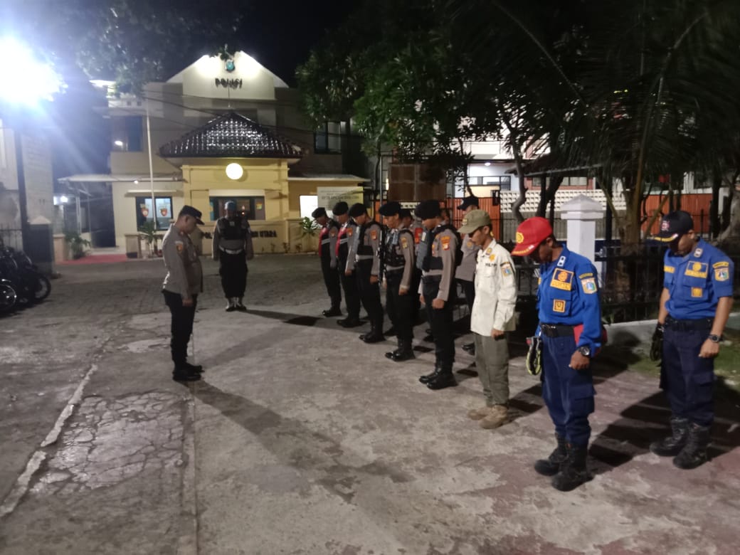 Polsek Kepulauan Seribu Utara Gelar Patroli Malam Humanis dalam Rangka Operasi Berantas Jaya