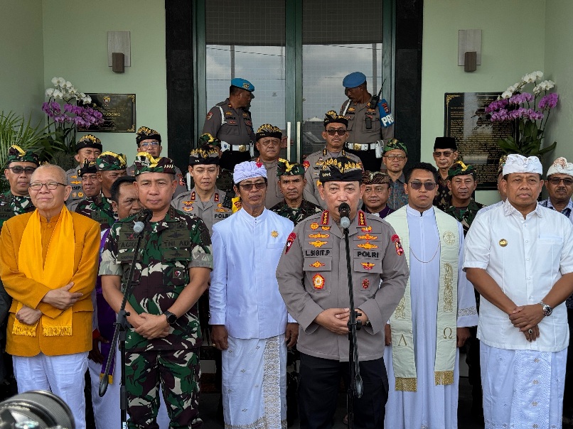 Sukseskan Pilkada 2024, Kapolri dan Panglima TNI Ikuti Doa Bersama Lintas Agama