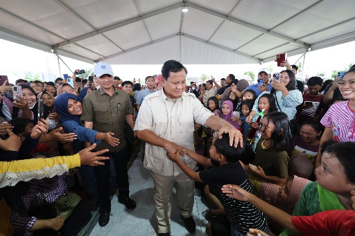 Warga Cilincing Utarakan Aspirasi saat Didatangi Prabowo, Harap Kelanjutan Program Jokowi