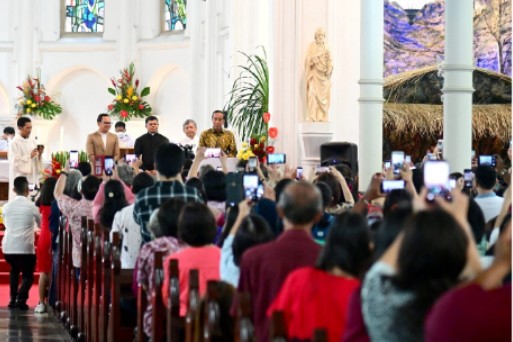 Presiden Jokowi Kunjungi Beberapa Gereja di Kota Bogor