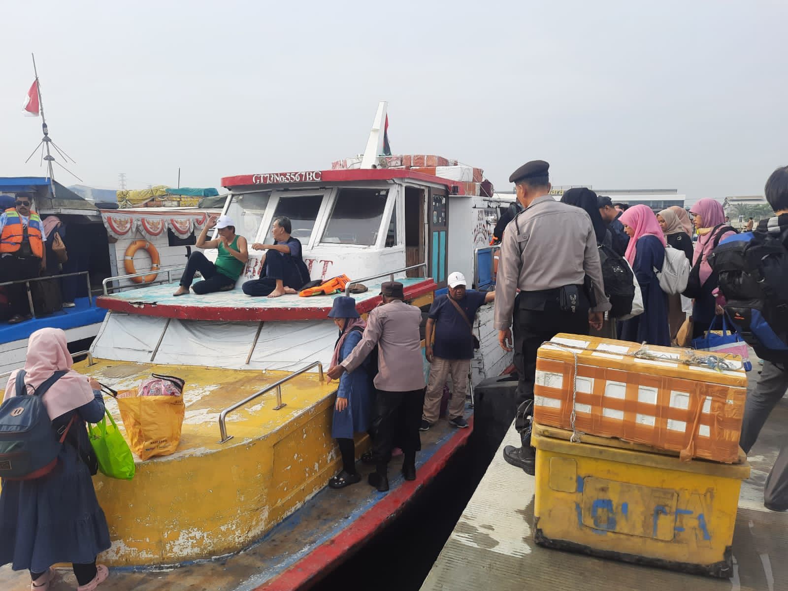 Pelaksanaan Giat Pengamanan Akses Pariwisata Kepulauan Seribu Melalui Dermaga Dishub Kali Adem Pelabuhan Muara Angke