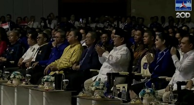 Kenang Slogan Liverpool, SBY Beri Pesan ke Prabowo: Melangkahlah ke Depan “You'll Never Walk Alone"