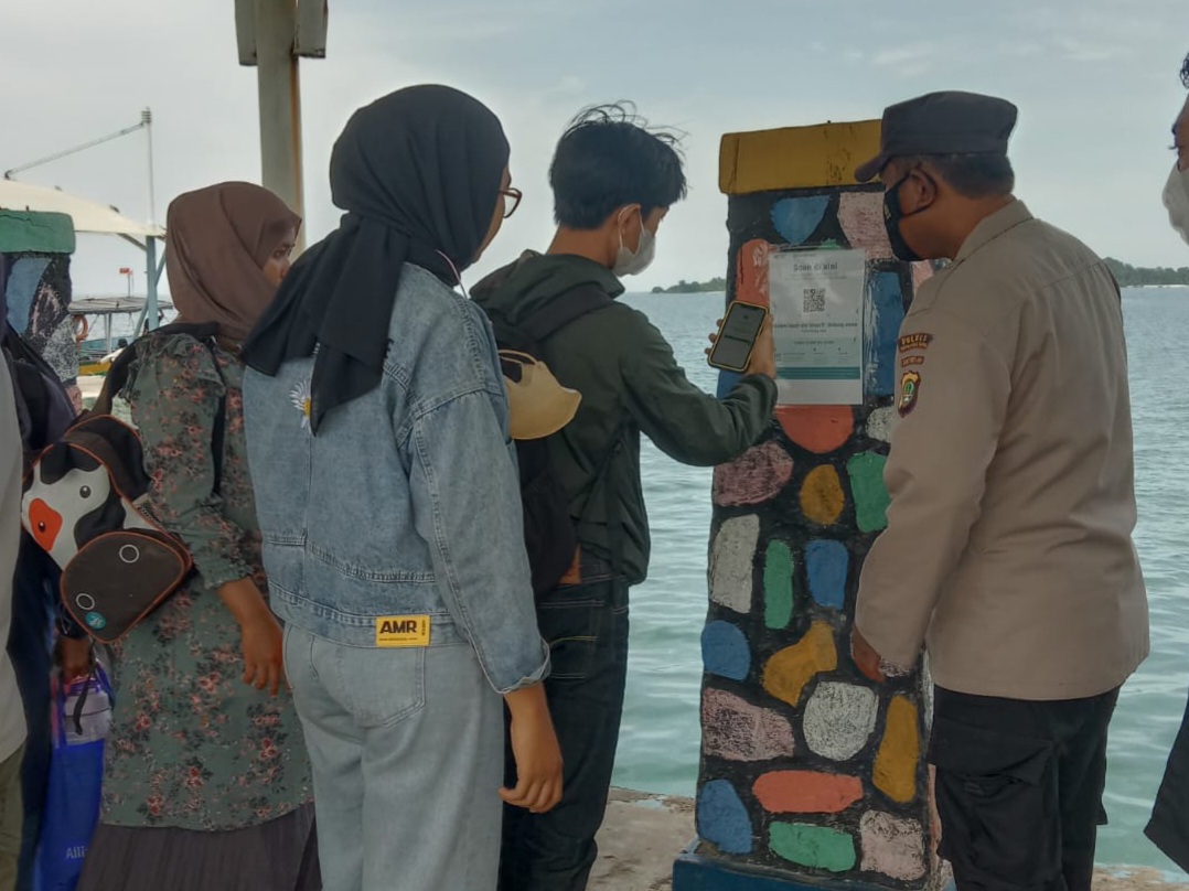 Polres Kep. Seribu Tekankan 324 Penumpang Wajib Masker dan Taat Prokes Selama di Kepulauan Seribu