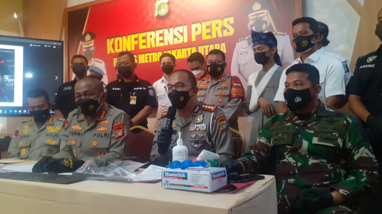 Tangkap Penganiaya Sopir dan Perusak Truk Kontainer, Polres Jakut Pastikan Pelakunya Bukan Anggota TNI