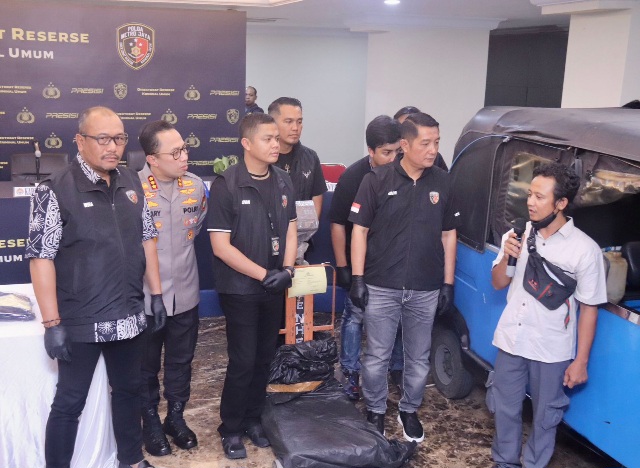 Ditreskrimum Polda Metro Jaya Berhasil Tangkap Pelaku Pencurian Bajaj