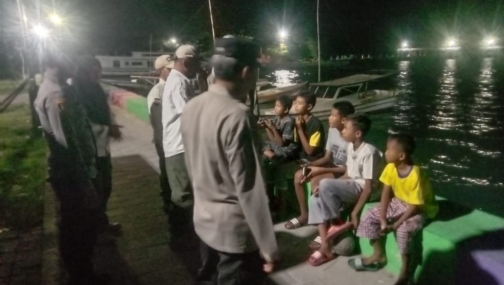 Patroli Ramadhan Himbau Remaja Pulau Tidak Nongkrong Larut Malam